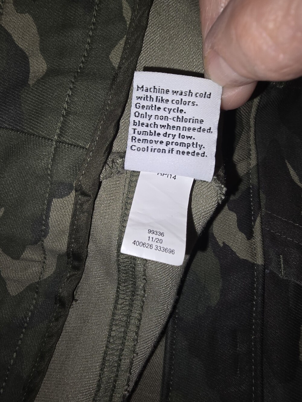 NWT Nine West Camo Cargo Pants Women's Size 14 Utility Stretch Straight Leg - Picture 5 of 6